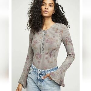 Free People Layer Me Floral Henley Top Bell-Sleeve Shirt Size XSmall